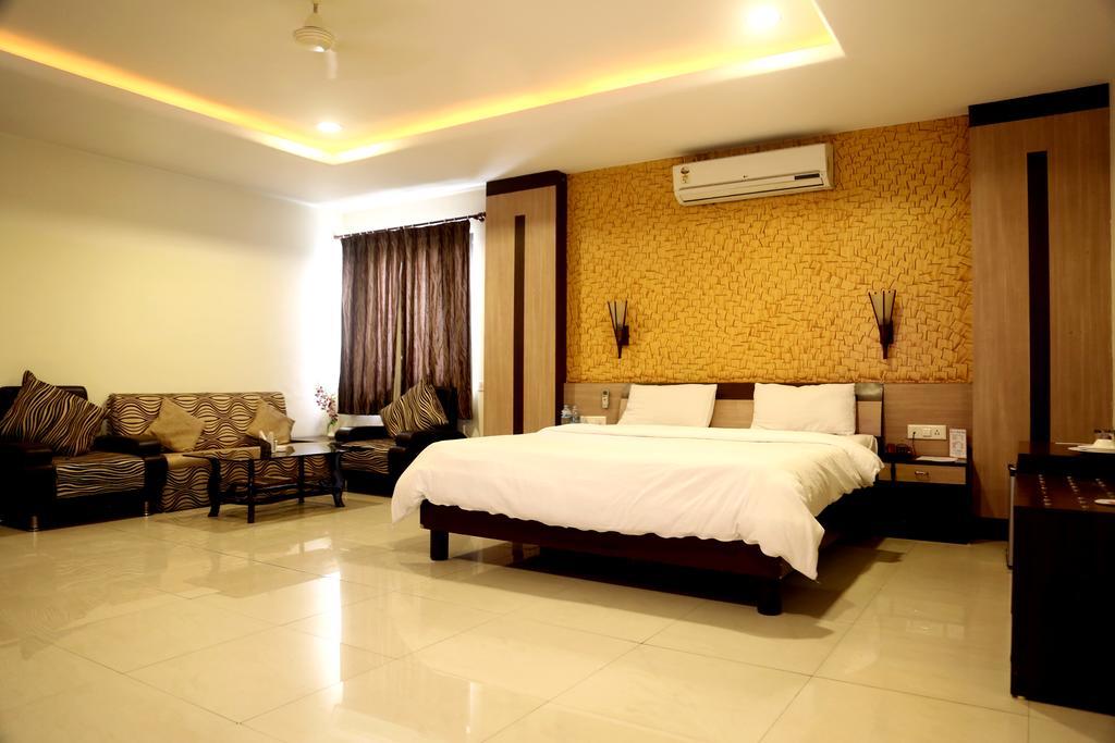 Hotel Raja Bhoj Bhopal Extérieur photo